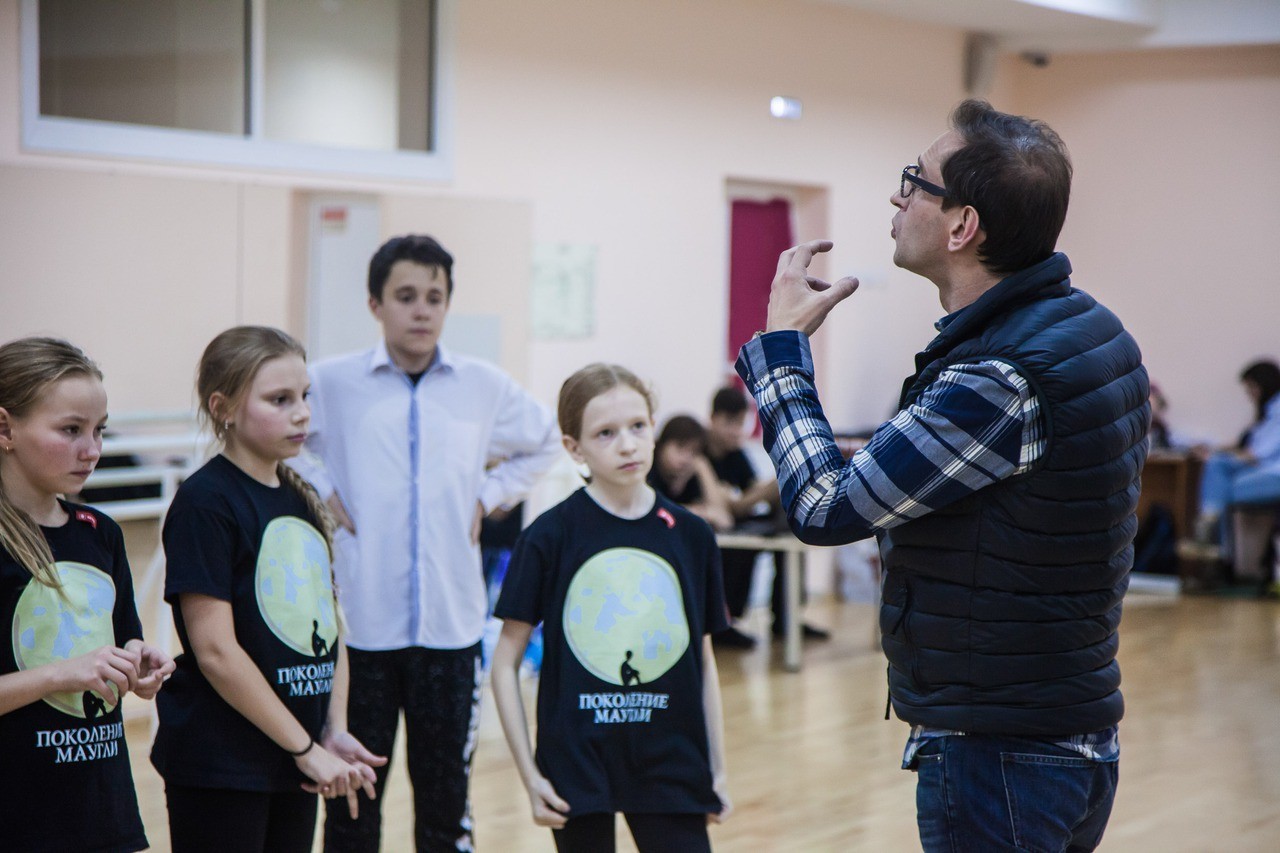 Константин Хабенский: «Дети играют предельно честно. Не все профессиональные артисты могут себе это позволить» 